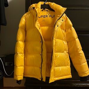 Tna super puff shorty in 2XS